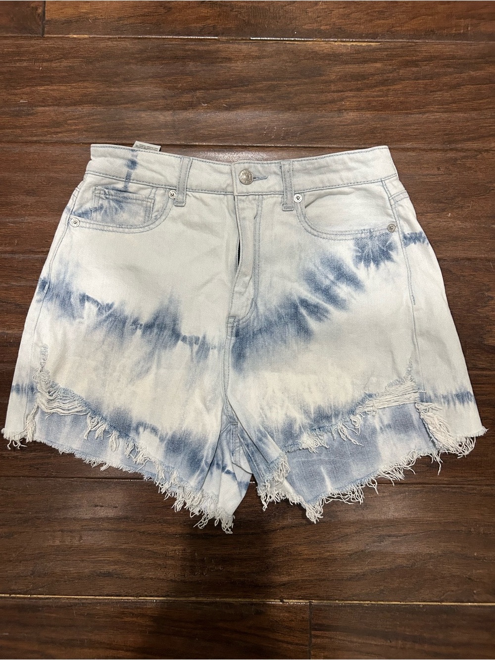 American Eagle Outfitters Blue light washed Frayed Denim Shorts